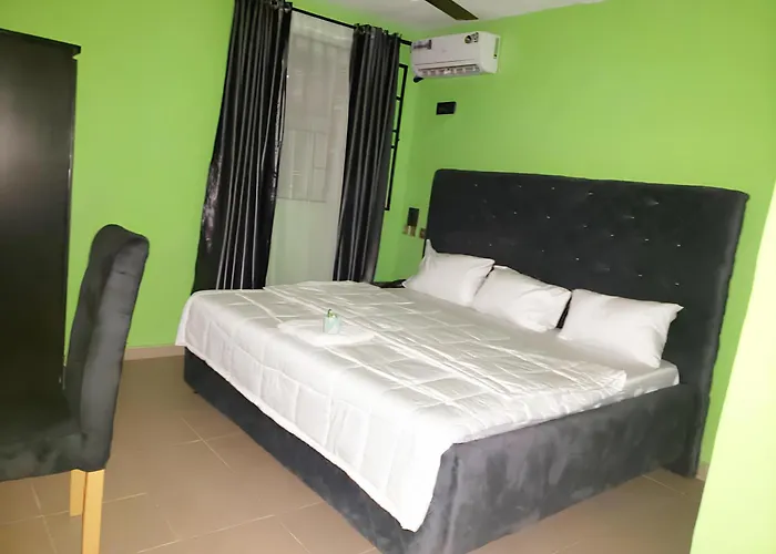 Happy Land Hotel
